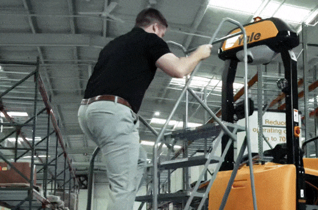 primary-tab-4.gif