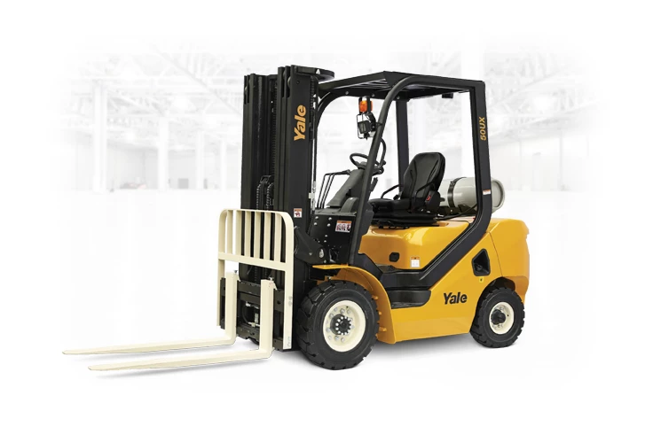 Counterbalance forklift for indoor and outdoor use