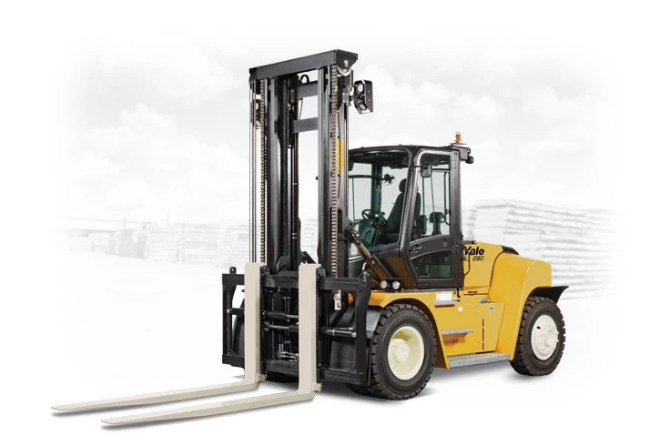 Heavy duty counterbalance forklifts for outdoor applications